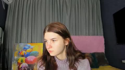 Snapshot of roseblanche2k chatting on 11.20.25 Florin online show from 11.20.25