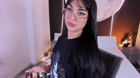 Rose online show from 12.05.25