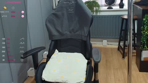 Snapshot of rosekate97 chatting on 01.08.25 rose97 online show from 01.08.25