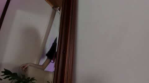Lyla OF roselinedior online show from 12.29.24