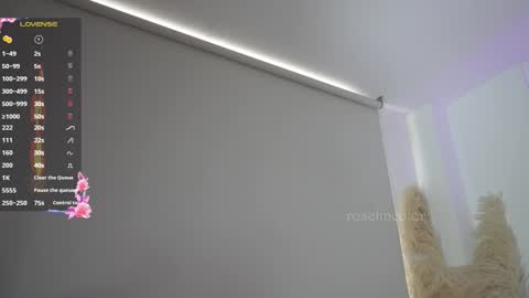 Lyla OF roselinedior online show from 11.06.25