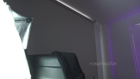 Lyla OF roselinedior online show from 11.11.25