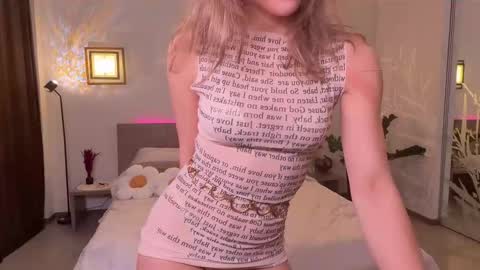 Roselyn  online show from 03.05.26