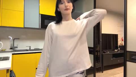 Nika online show from 11.19.25