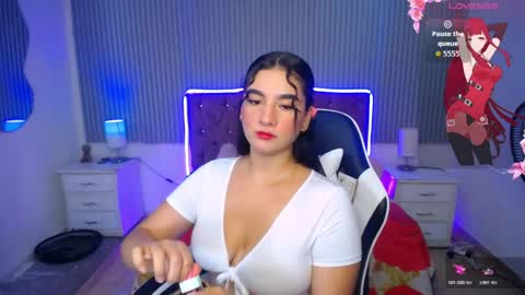 roses_liittle_ online show from 04.08.26