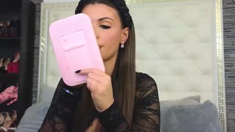 Gabriela online show from 10.13.25