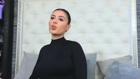 Snapshot of rosevanessa chatting on 01.13.26 Gabriela online show from 01.13.26