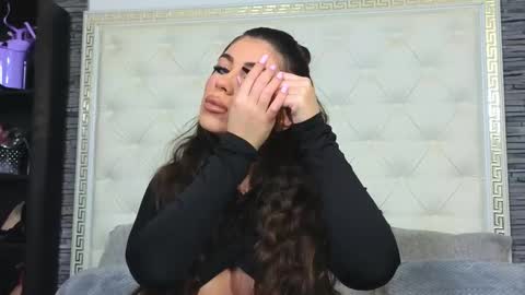 Snapshot of rosevanessa chatting on 02.13.26 Gabriela online show from 02.13.26