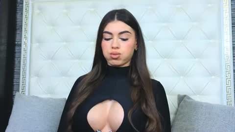 Snapshot of rosevanessa chatting on 03.04.26 Gabriela online show from 03.04.26