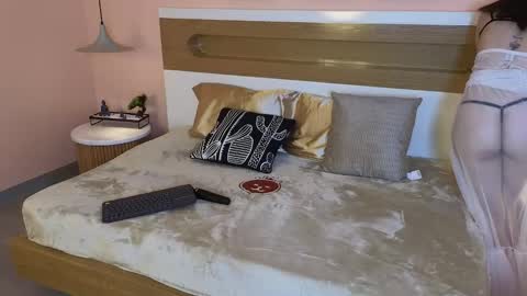 rosewilsom online show from 02.27.25