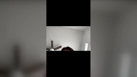 Snapshot of roseyla1 chatting on 11.28.25 roseyla1 online show from 11.28.25