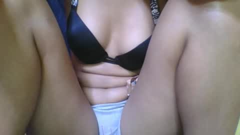 rosia685234 online show from 10.29.25