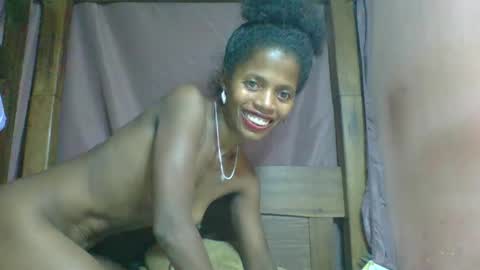 Snapshot of rosiahot1 chatting on 02.27.25 rosia online show from 02.27.25