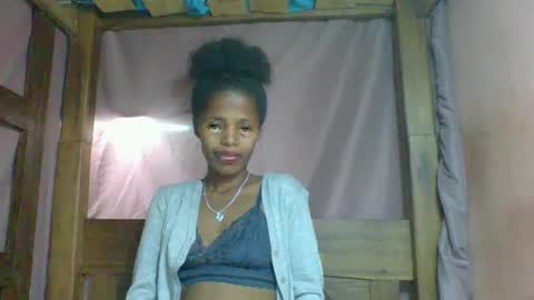 Snapshot of rosiahot1 chatting on 03.03.25 rosia online show from 03.03.25