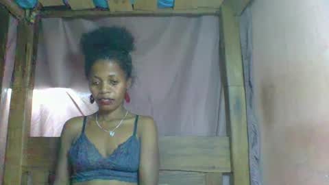 Snapshot of rosiahot1 chatting on 03.06.25 rosia online show from 03.06.25