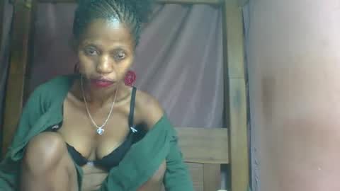 Snapshot of rosiahot1 chatting on 03.08.25 rosia online show from 03.08.25