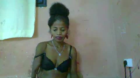 Snapshot of rosiahot1 chatting on 03.10.25 rosia online show from 03.10.25