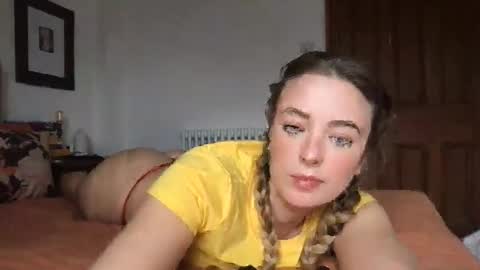 Snapshot of rosiegirl333 chatting on 02.10.25 Rosie online show from 02.10.25