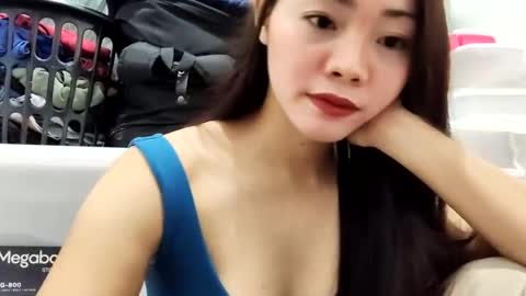 Snapshot of rosiemarzt chatting on 03.15.26 Rosie online show from 03.15.26