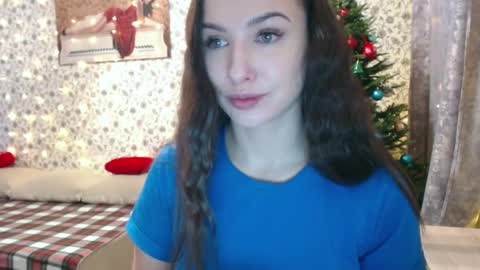 Rosie is waiting for YOU online show from 12.04.24