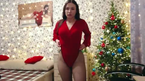 Rosie is waiting for YOU online show from 01.15.25