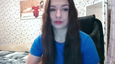 Rosie is waiting for YOU online show from 03.04.25