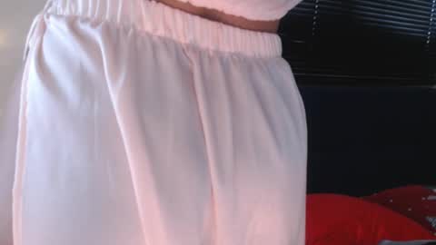 Ross BakerHot online show from 12.18.24