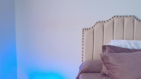 Ross BakerHot online show from 03.07.25