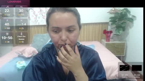 Snapshot of rosse_meyer chatting on 11.05.25 MY NAME IS ROSSE online show from 11.05.25