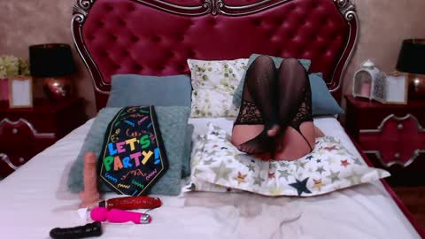 Snapshot of rossecougar_x chatting on 01.28.25 Rosse Cougar online show from 01.28.25