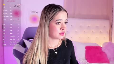 Snapshot of rossedaw_ chatting on 01.07.25 Rosse Daw Independent model online show from 01.07.25