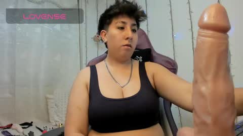 Snapshot of rossedemond30 chatting on 04.21.26 ROSSE DEMOND online show from 04.21.26