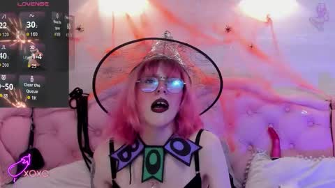 rossiie_hunt_ online show from 10.21.25