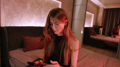 rosy_black_ online show from 12.03.24