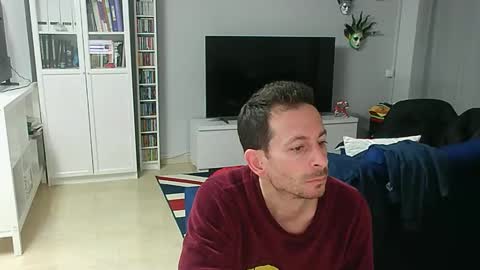 Snapshot of roubarixx chatting on 05.17.26 roubarixx online show from 05.17.26