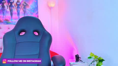  JESSY ROULY online show from 01.24.25