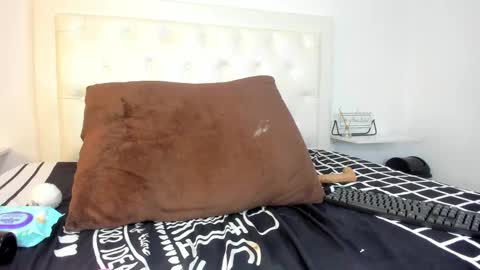 rouse_sexy_hotxx77 online show from 11.02.25