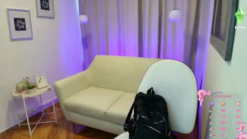 Snapshot of rousee_v chatting on 01.06.26 Rousee online show from 01.06.26