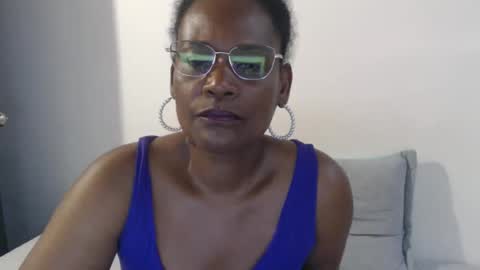 luxa online show from 01.19.25