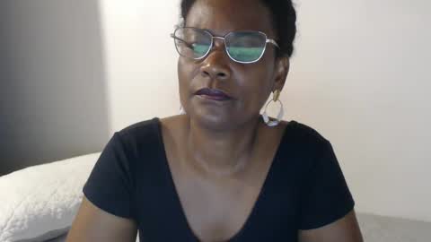 luxa online show from 02.14.25