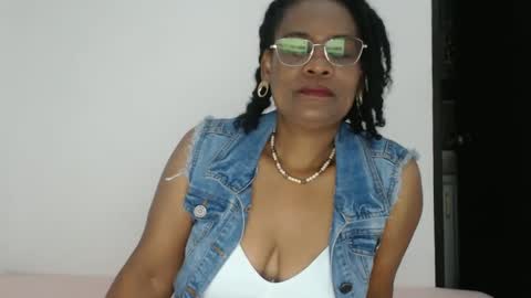 luxa online show from 10.14.25