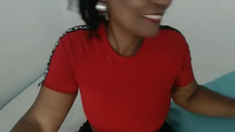 Snapshot of roushlove chatting on 02.23.26 luxa online show from 02.23.26