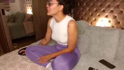 Snapshot of rouss_henao chatting on 03.02.25 Rouss marie henao online show from 03.02.25