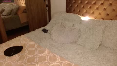 Snapshot of rouss_henao chatting on 03.05.25 Rouss marie henao online show from 03.05.25