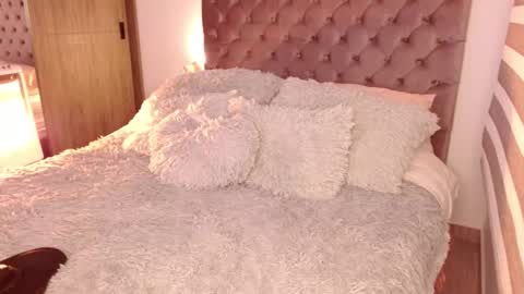 Snapshot of rouss_henao chatting on 09.30.25 Rouss marie henao online show from 09.30.25