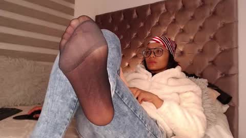 Snapshot of rouss_henao chatting on 10.30.25 Rouss marie henao online show from 10.30.25