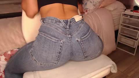 Snapshot of rouss_henao chatting on 03.14.26 Rouss marie henao online show from 03.14.26