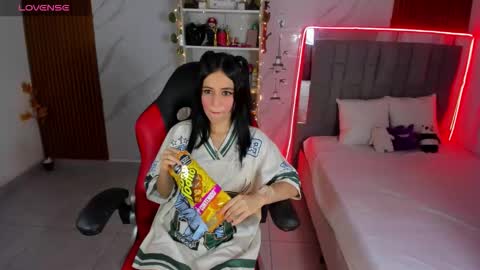 roussescoot online show from 11.27.25