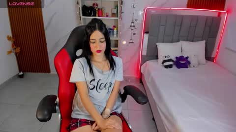 roussescoot online show from 11.28.25