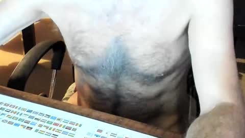 Snapshot of routi chatting on 11.01.25 routi97 online show from 11.01.25